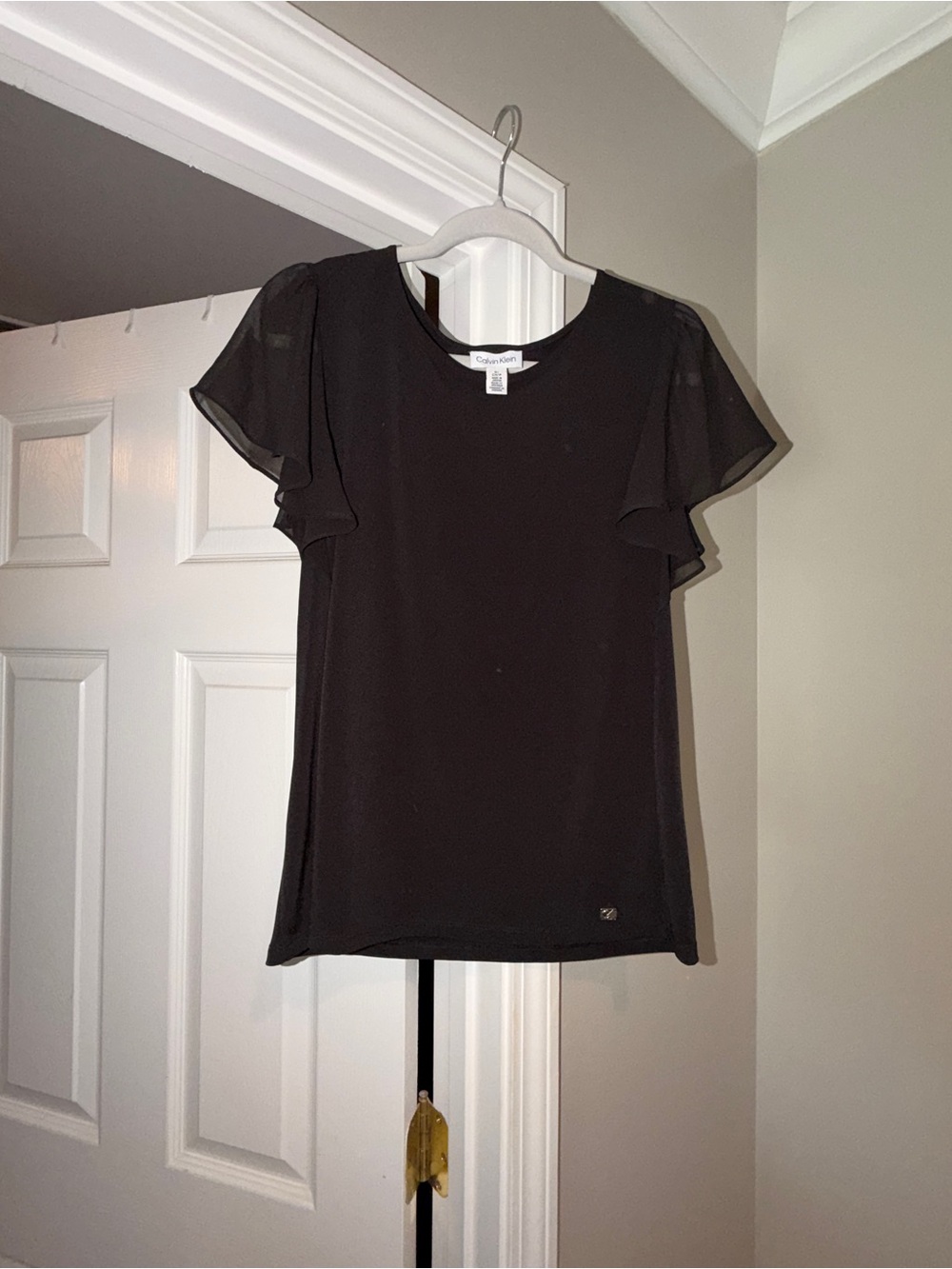 Calvin Klein Black Sheer Flutter-Sleeve Blouse